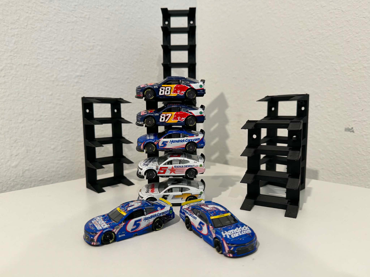 1:64 NASCAR Stand/Shelf/Wall Displays