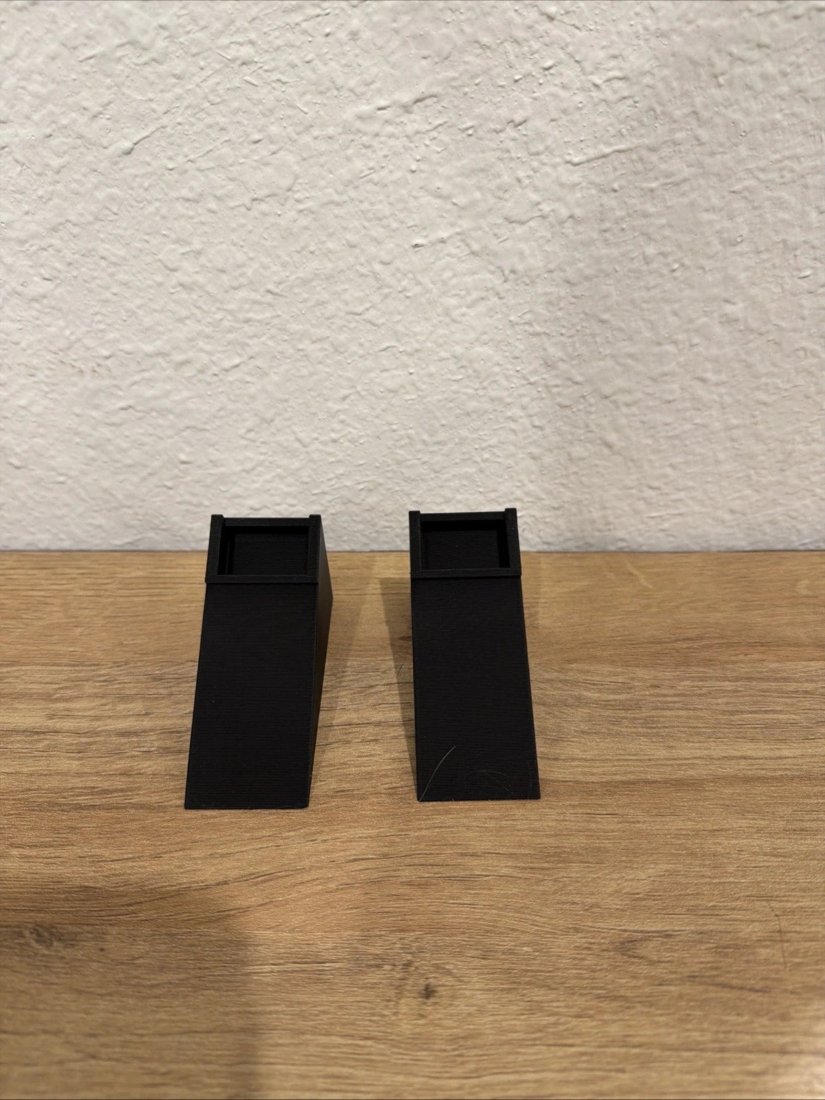 NASCAR 1/24 1 Car Display Stand Big Tilted Fits Cup, Xfinity, Truck Series 1:24